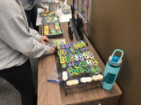 Mardi- Gras in French Club
