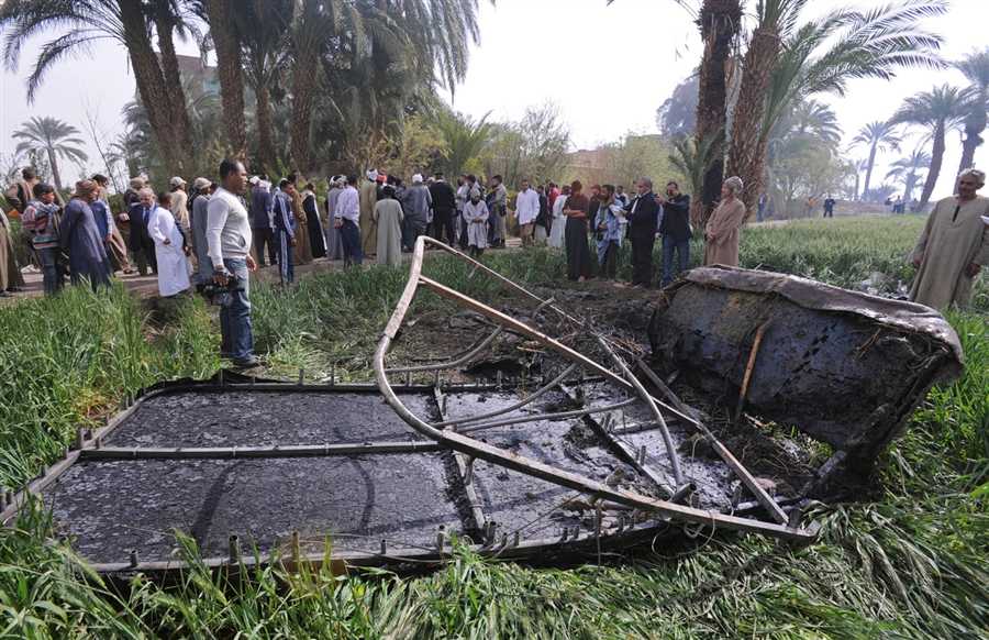 Hot air balloon crash kills 19 in Egypt