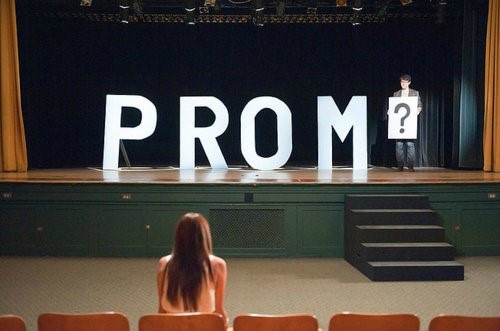 Boys click here: promposals to score you the best date this April