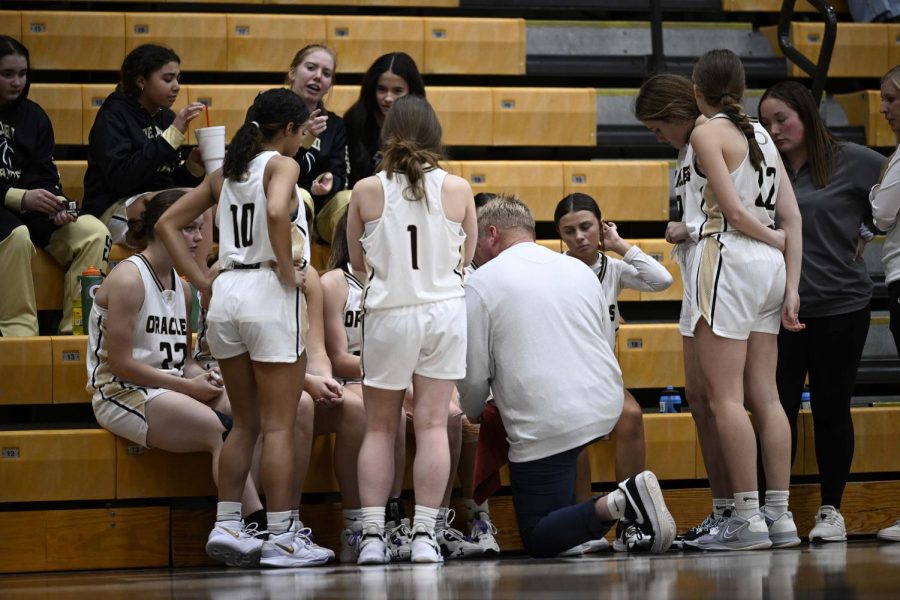 Lady Oracle basketball finds success early in season